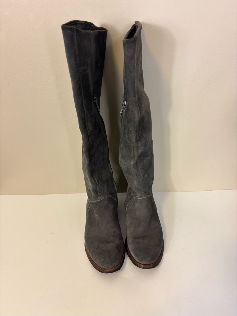 UGG Gray Suede Tall Riding Boots Women’s 5 - Picture 2 of 10